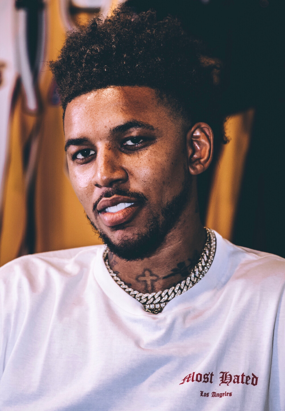 球与滚地出 球与滚地出